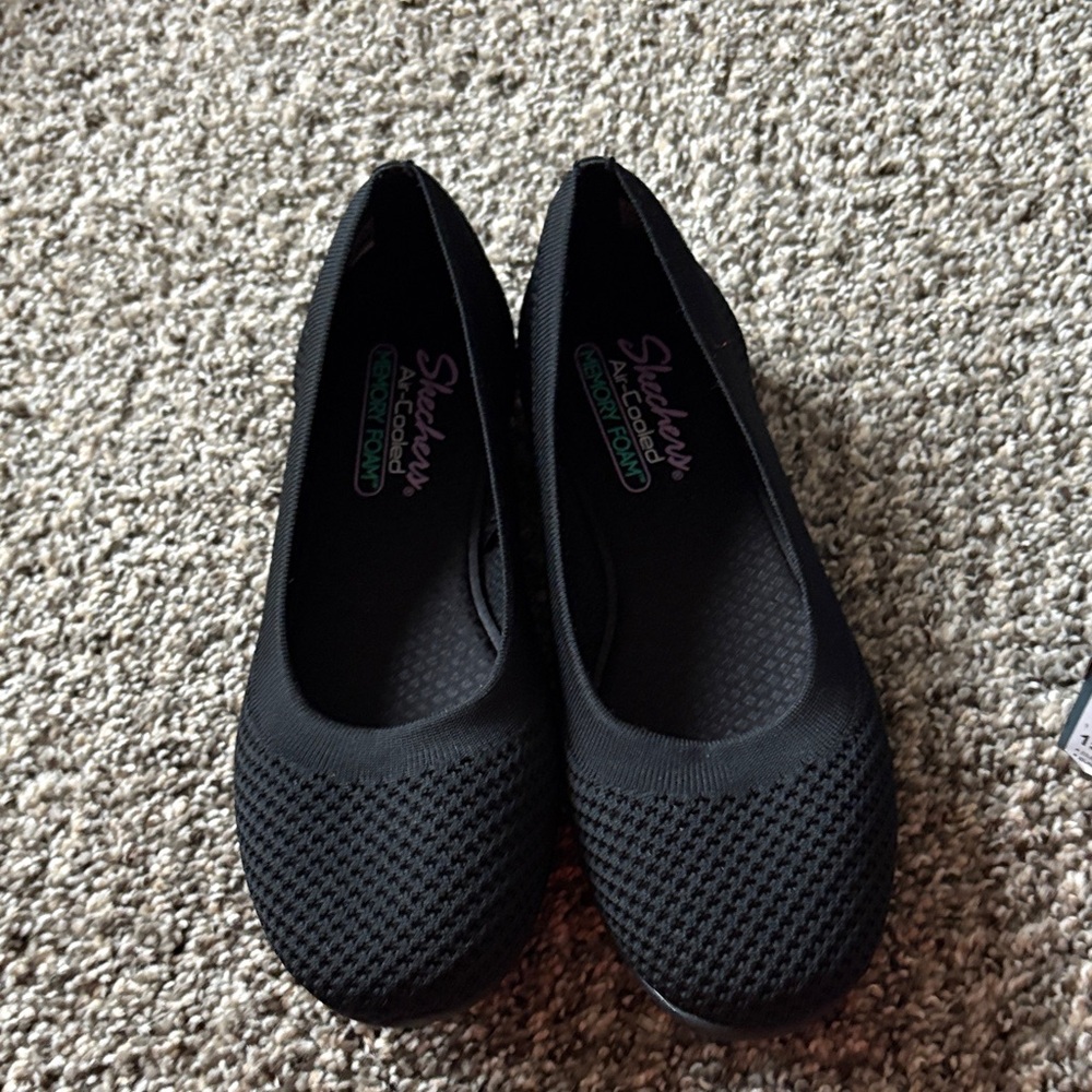 Skechers Black Women's Knit Ballet Flats
